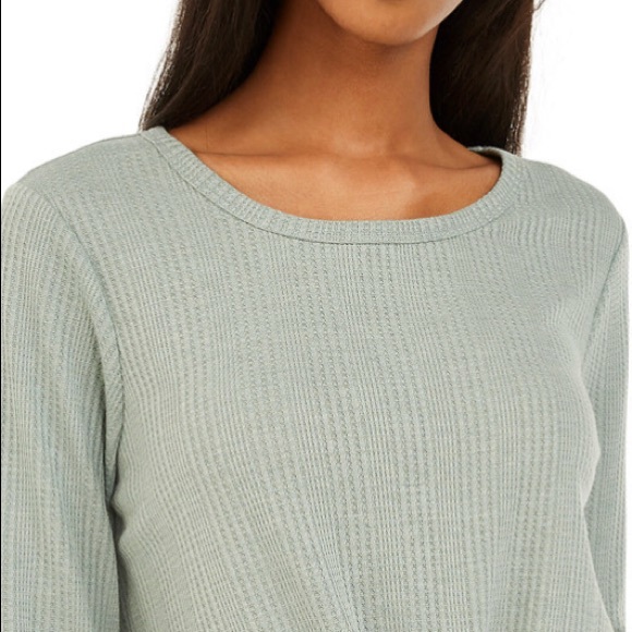 Pink Rose Junior’s Twisted Wafle-Knit Top - Picture 2 of 5